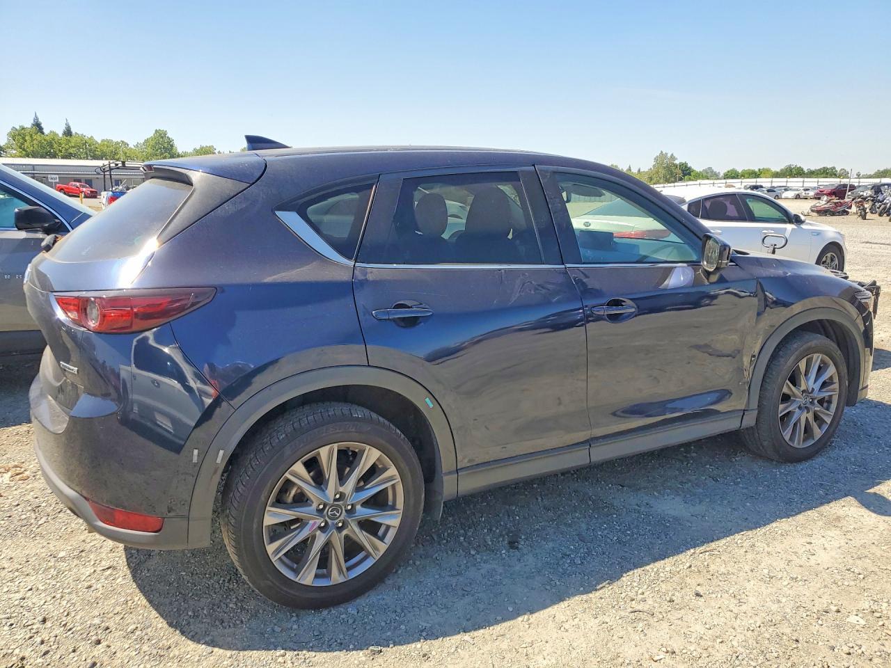 2021 Mazda Cx-5 Grand Touring - Image 3