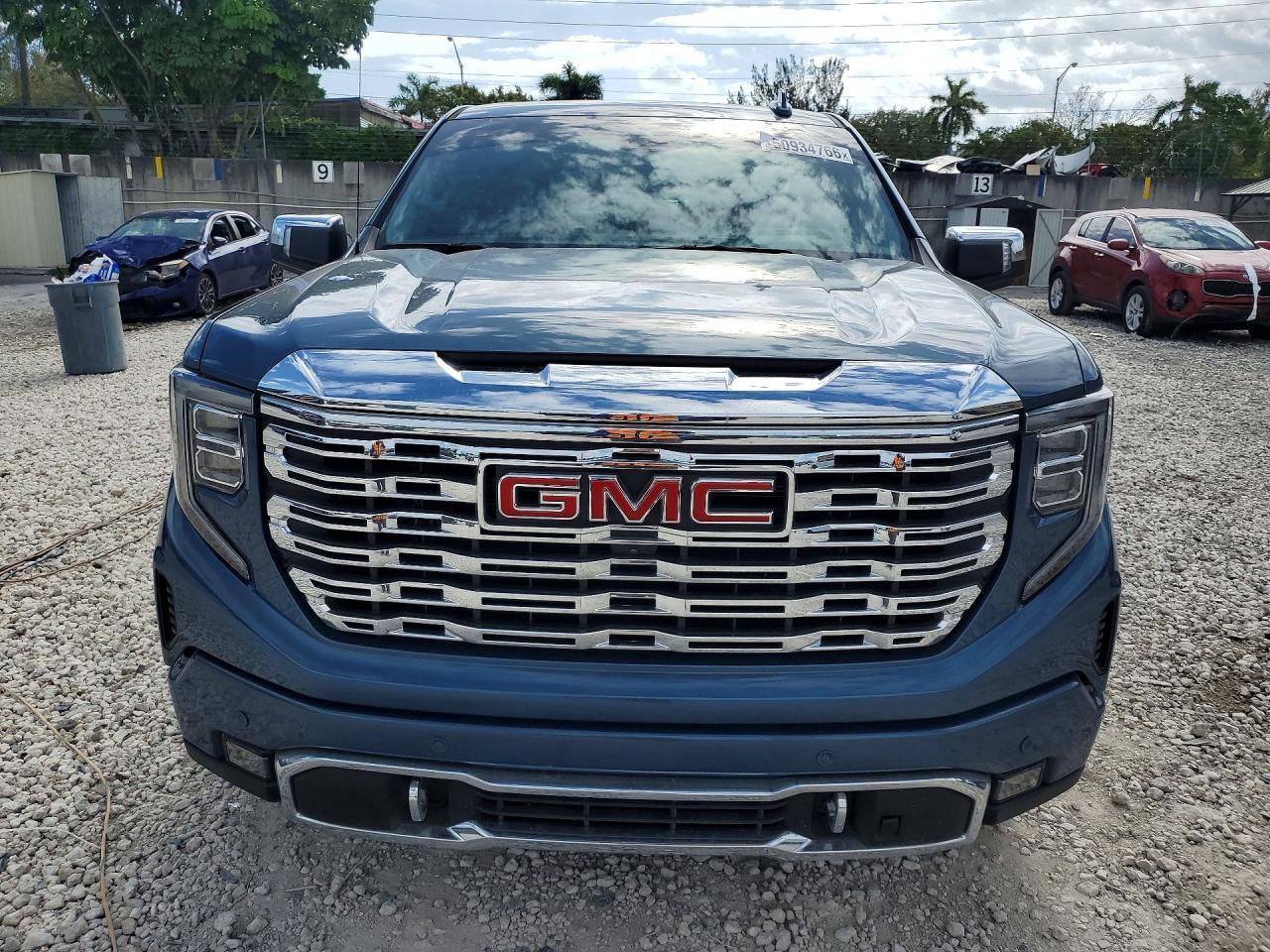 2024 GMC Sierra K1500 Denali - Image 5
