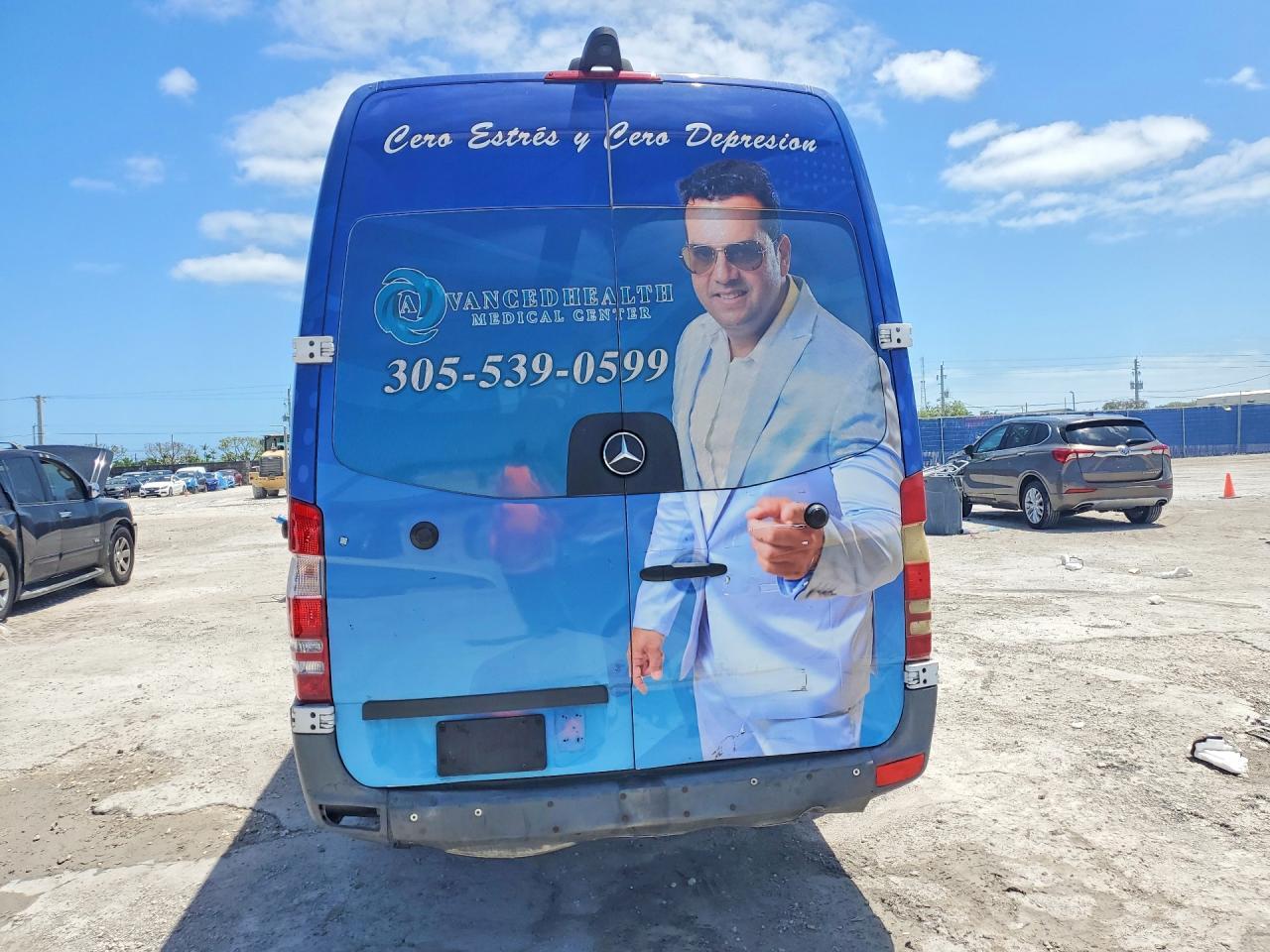 2017 Mercedes Benz Sprinter 2500 - Фото 6