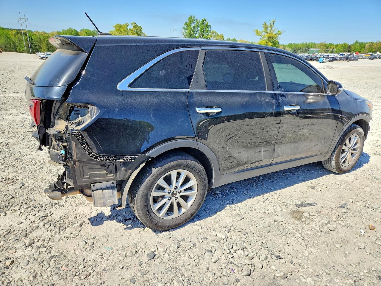 2019 Kia Sorento Lx - Image 3