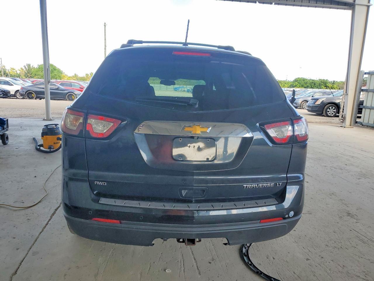 2014 Chevrolet Traverse Lt - Image 6
