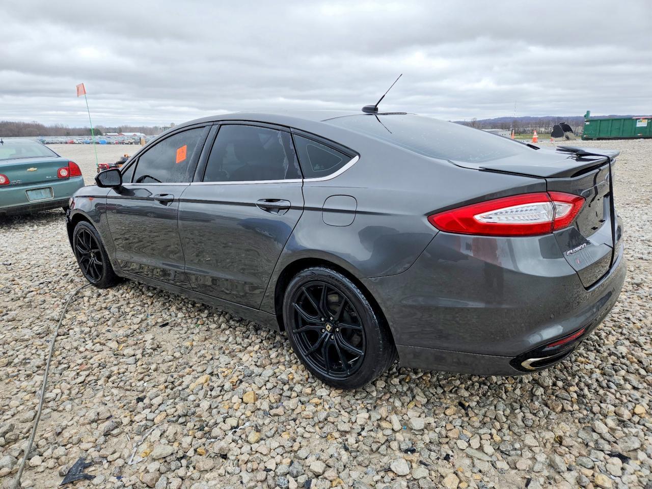 2016 Ford Fusion Se - Image 2