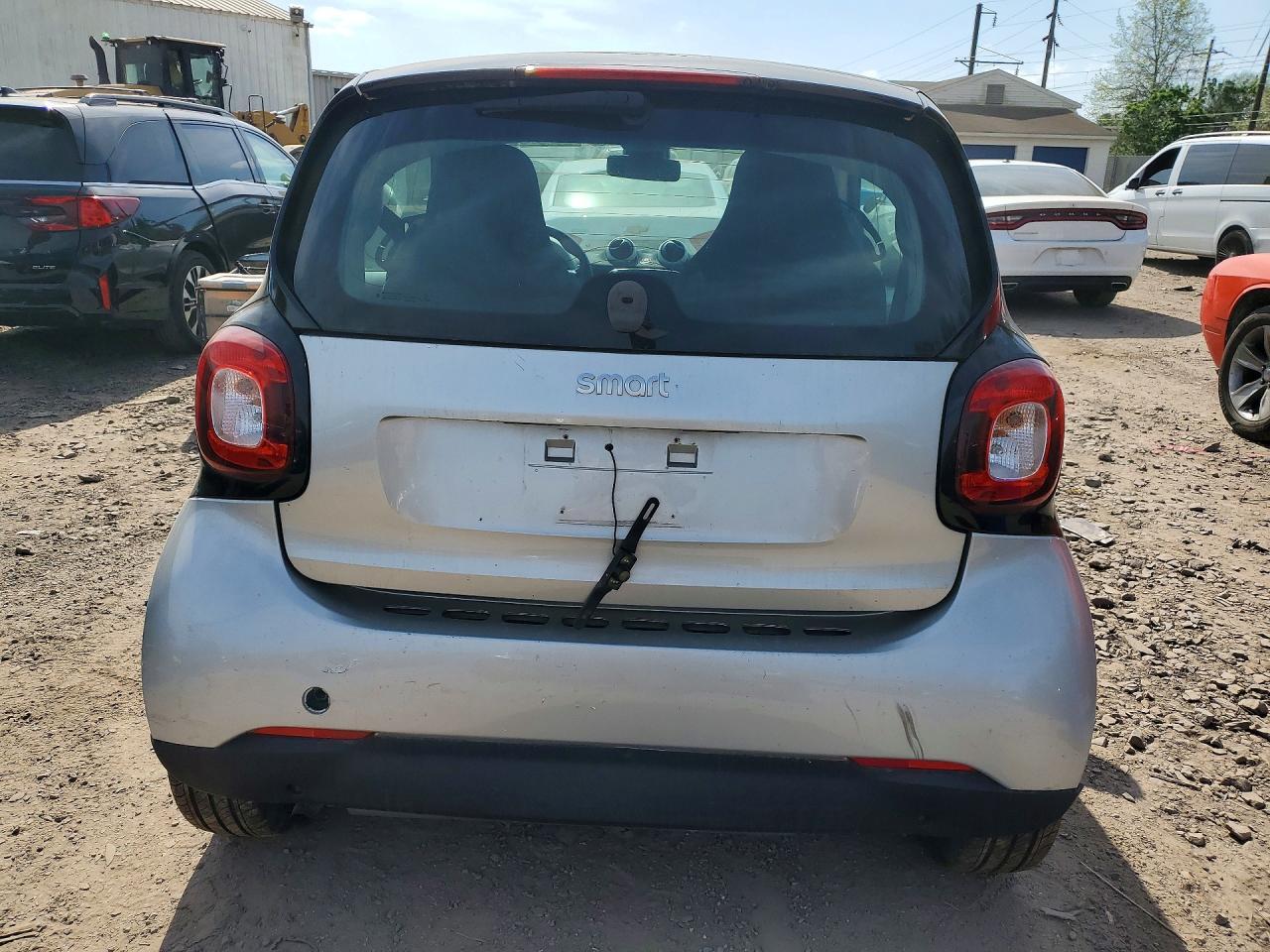 2016 Smart Fortwo - Фото 6