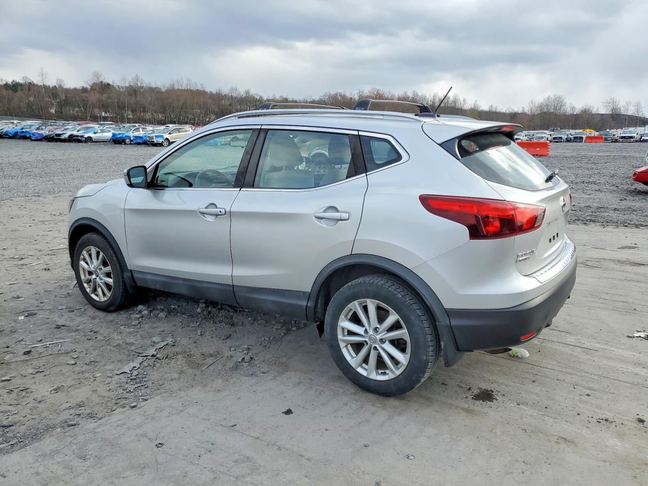 2018 Nissan Rogue Sport Sv - Фото 2