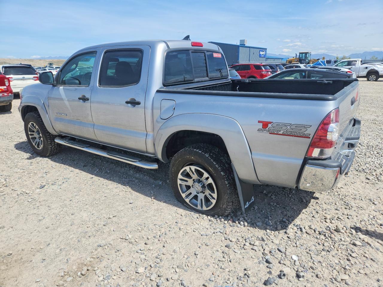 2015 Toyota Tacoma V6 - Фото 2