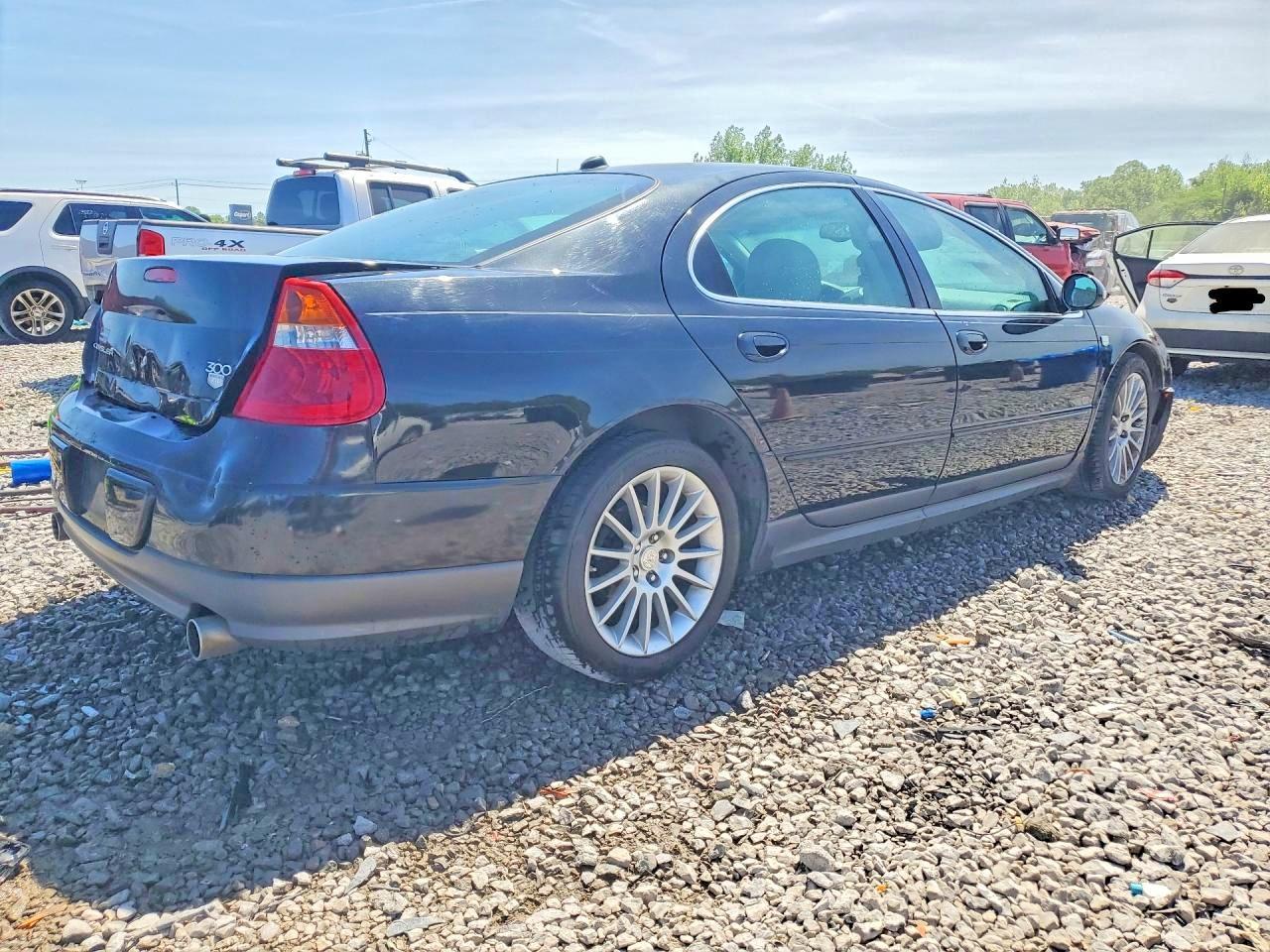 2004 Chrysler 300M Special - Image 3