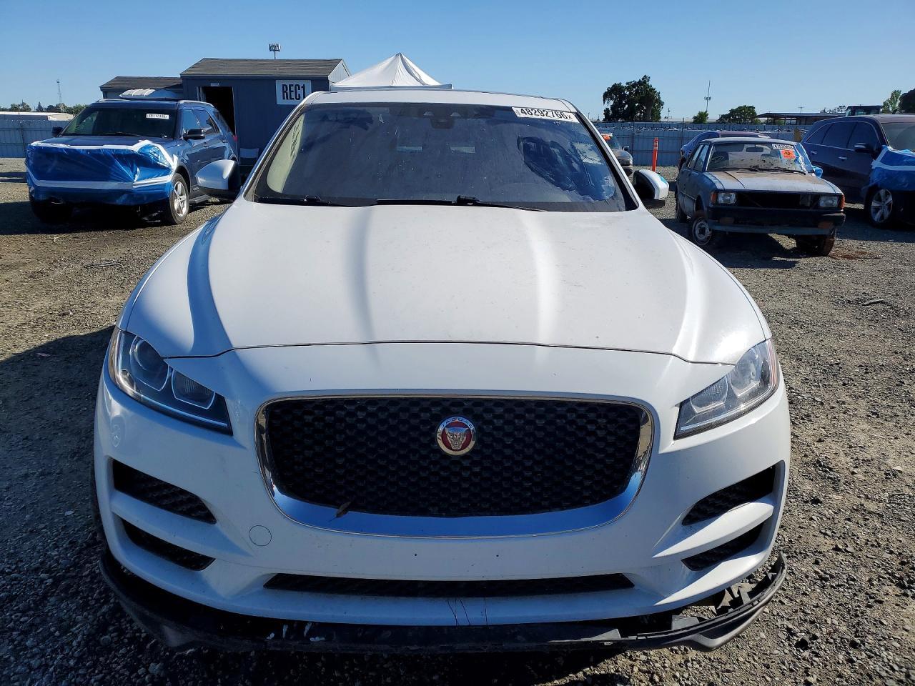 2017 Jaguar F-Pace - Фото 5
