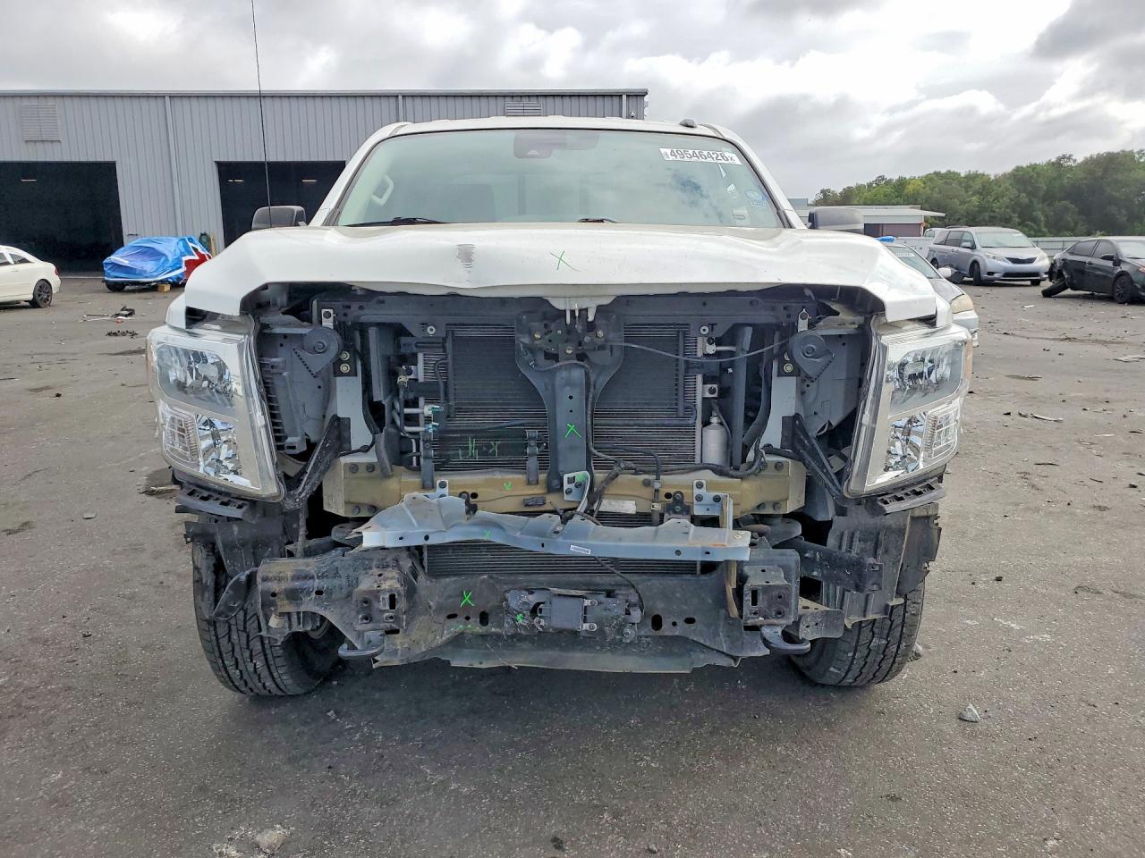 2021 Nissan Titan Sv - Фото 5