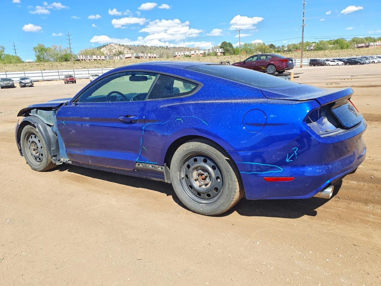 2015 Ford Mustang - Фото 2