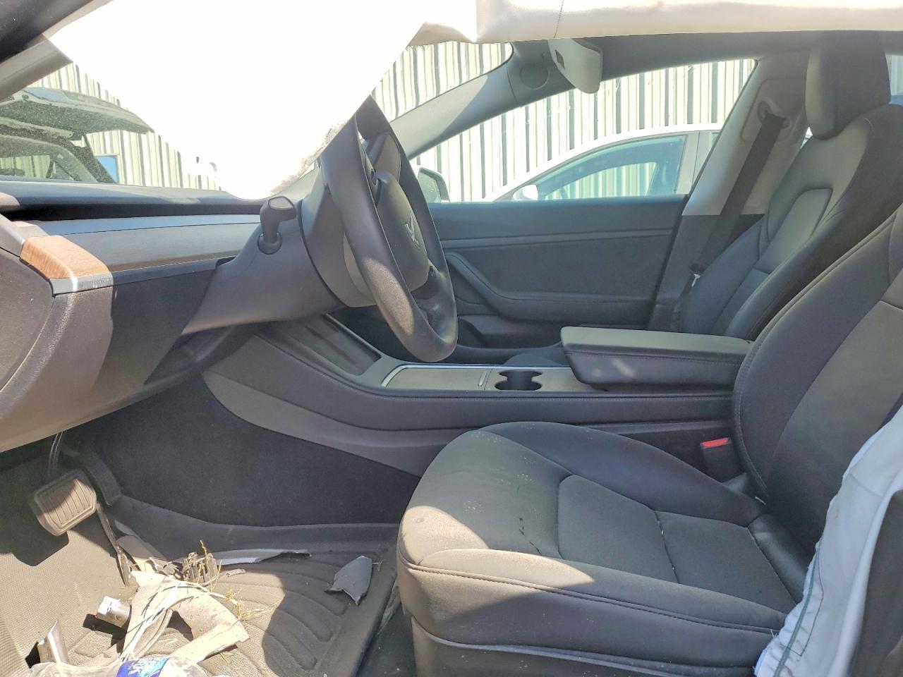 2021 Tesla Model 3 - Фото 7