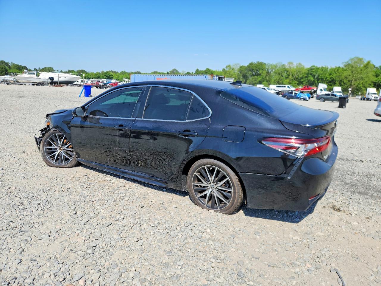2023 Toyota Camry Se - Фото 2