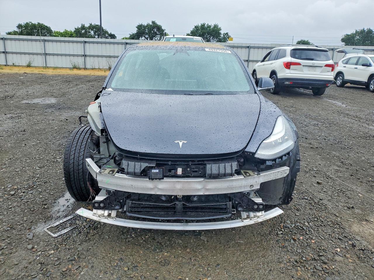 2018 Tesla Model 3 - Фото 5
