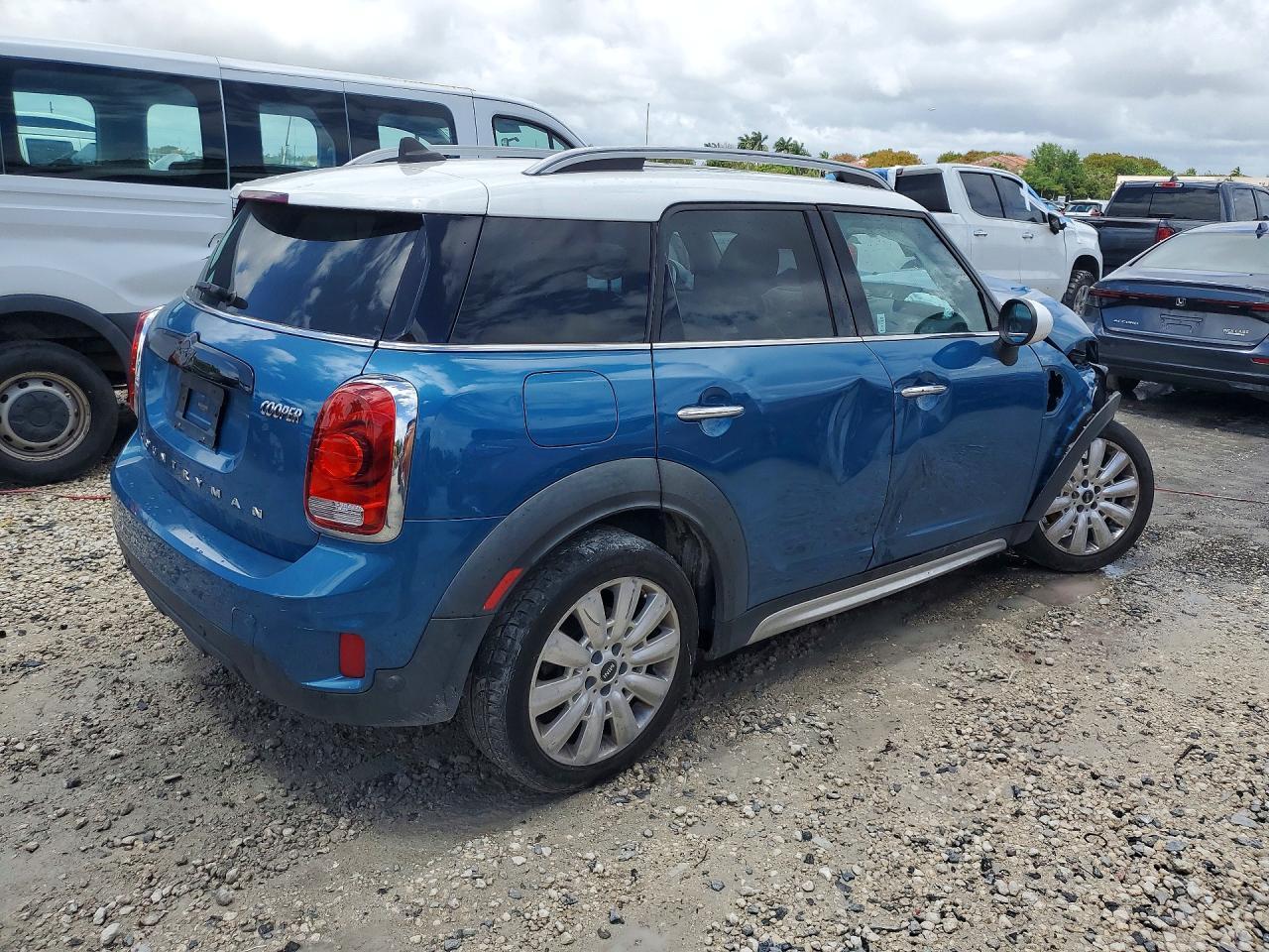 2017 Mini Cooper Countryman - Фото 3