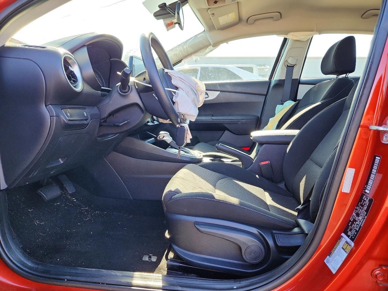 2024 Kia Forte Lxs - Image 7