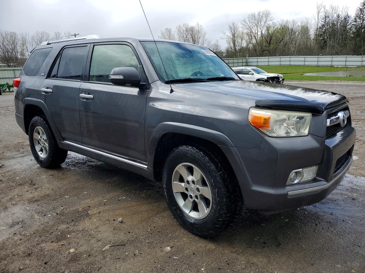 2012 Toyota 4Runner Sr5 - Image 4