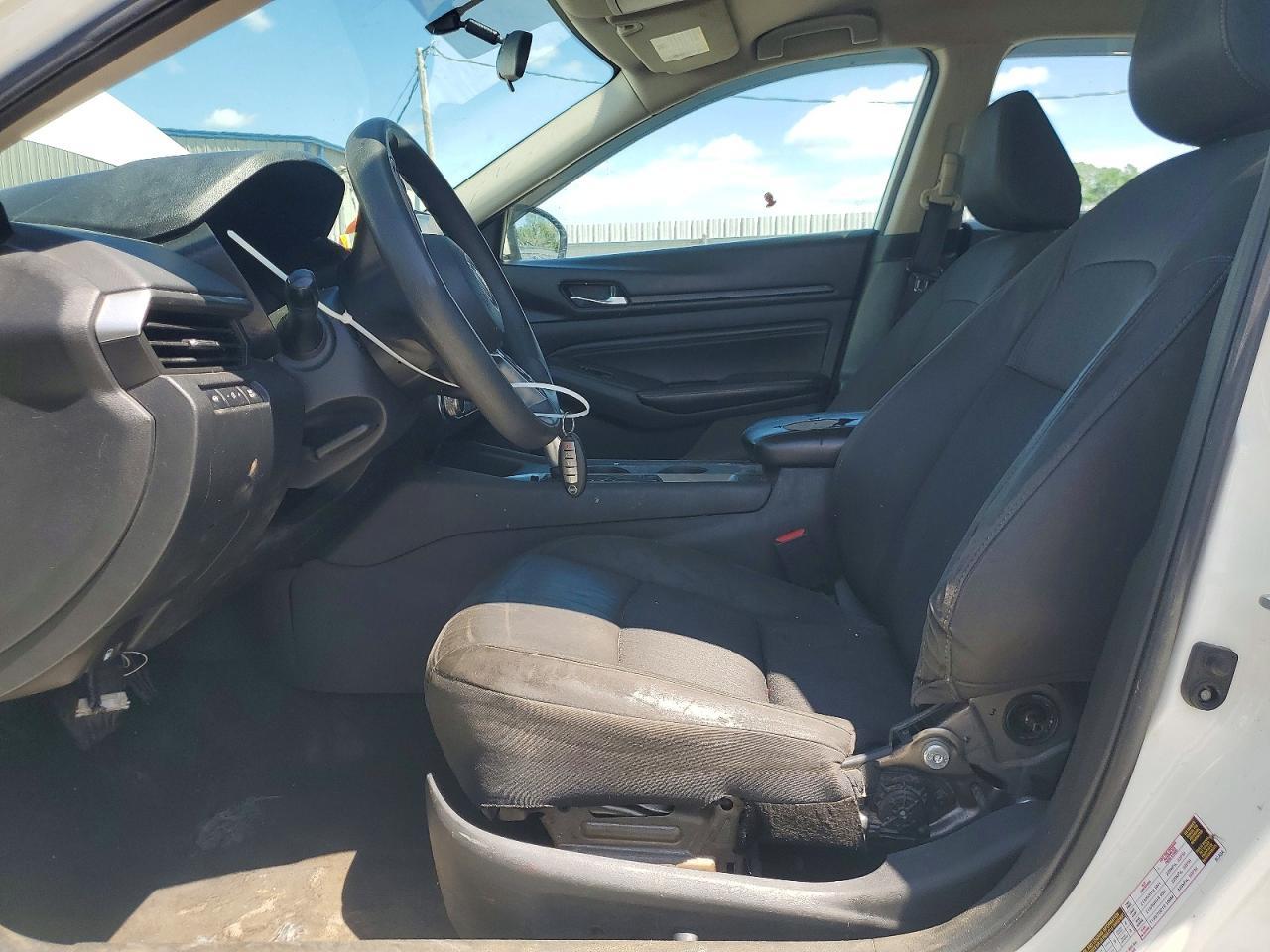 2020 Nissan Altima S - Image 7