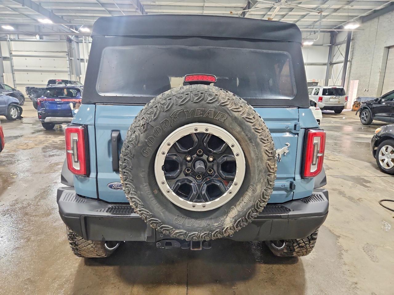 2022 Ford Bronco Base - Image 6