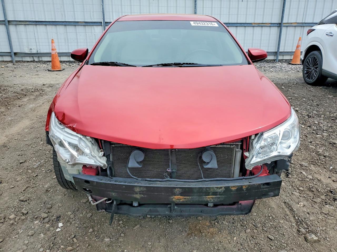 2014 Toyota Camry Le - Image 5