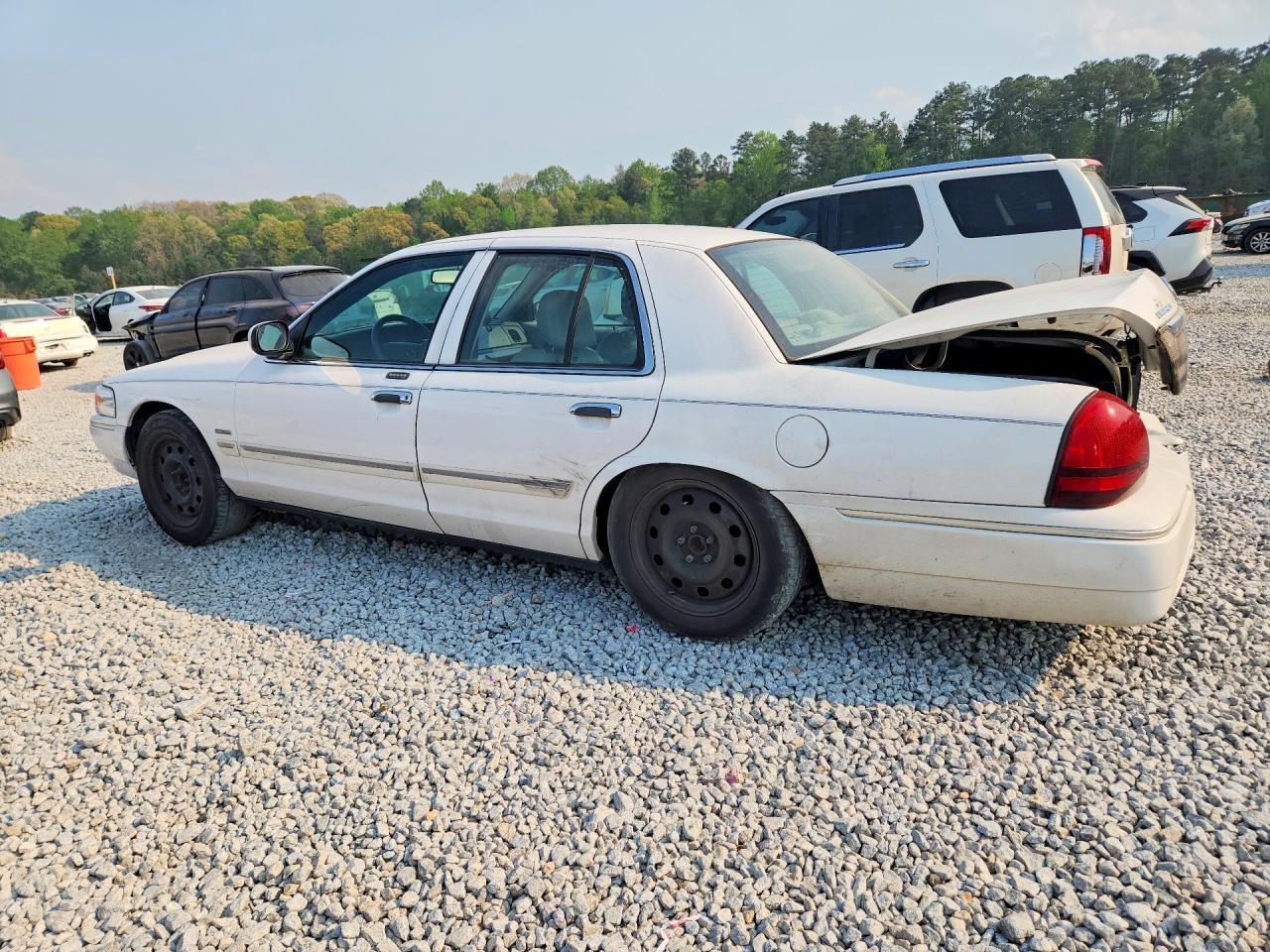 2009 Mercury Grand Marquis Ls - Фото 2