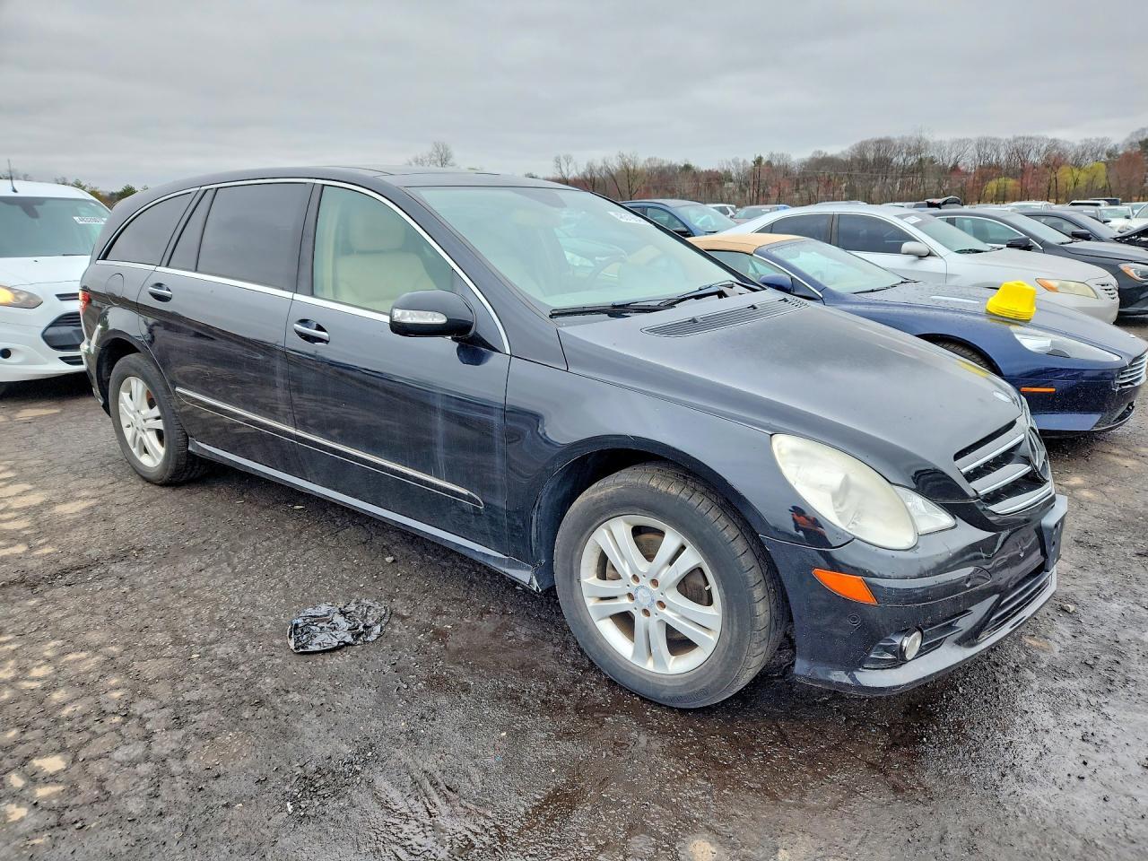 2009 Mercedes-Benz R 350 4Matic - Фото 4