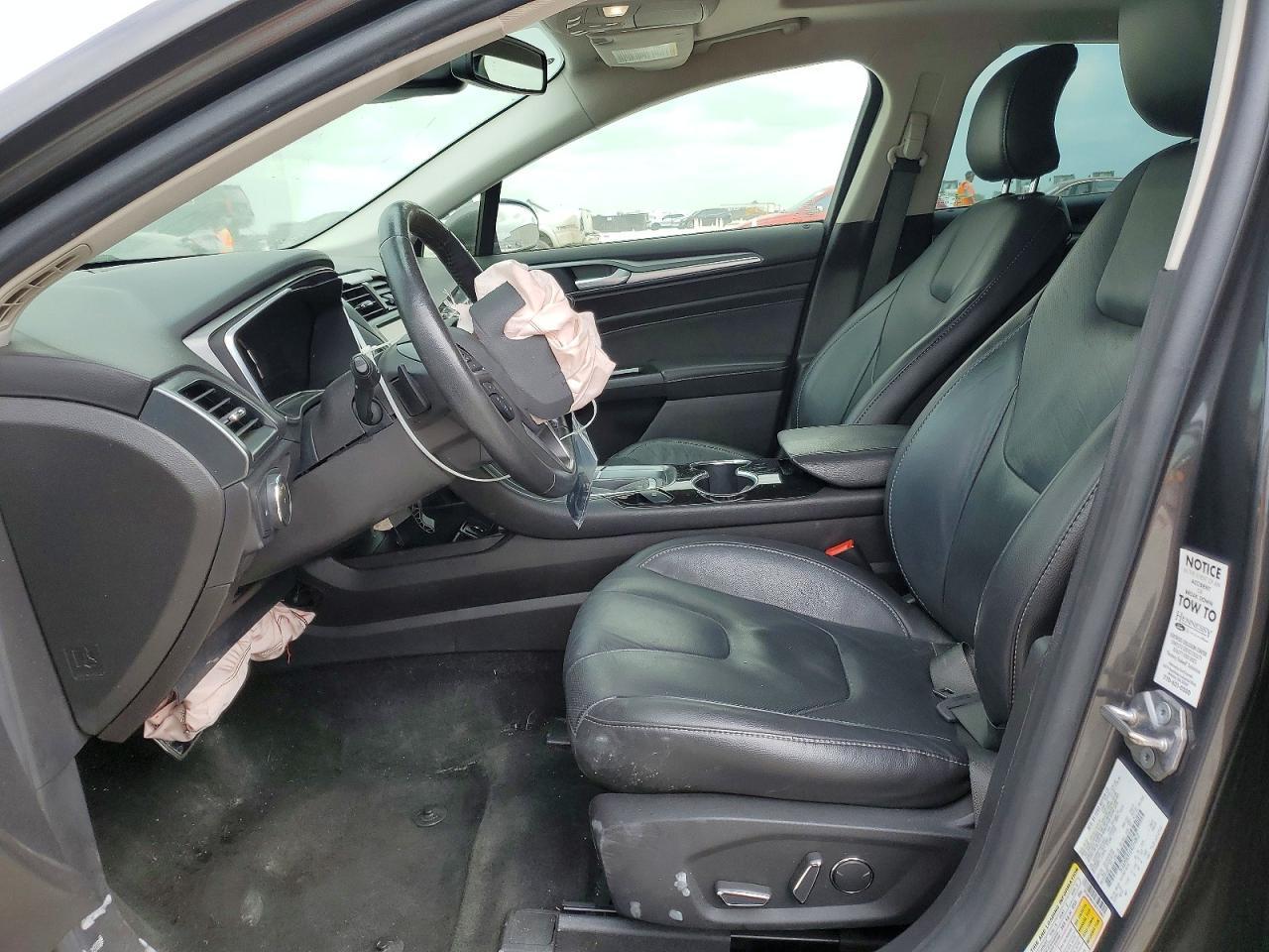 2016 Ford Fusion Titanium - Image 7