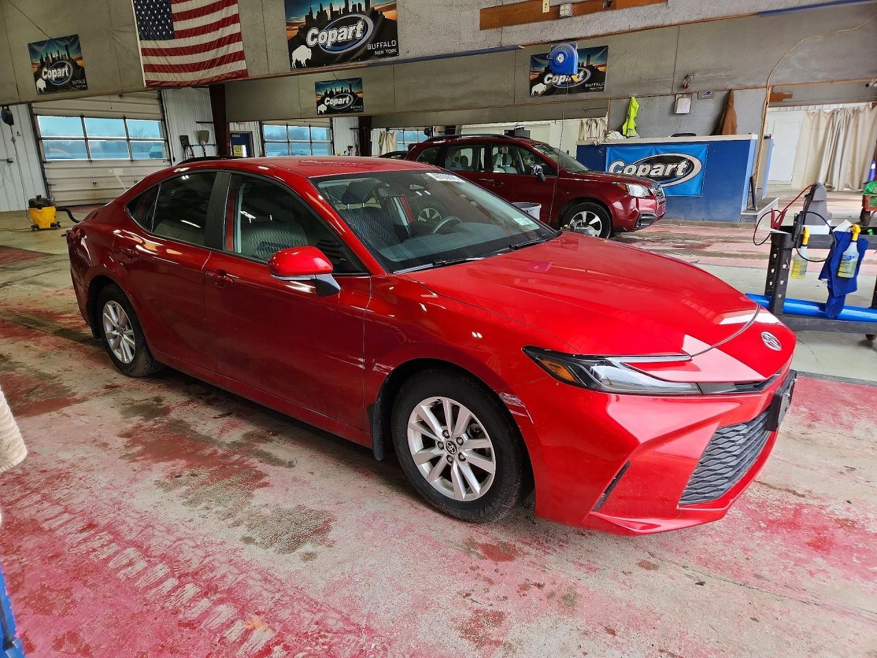 2025 Toyota Camry Le - Фото 4