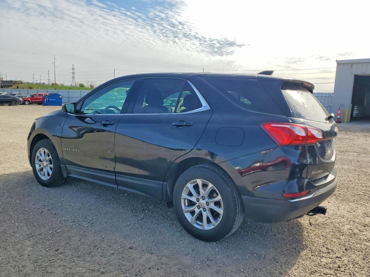 2018 Chevrolet Equinox Lt - Фото 2