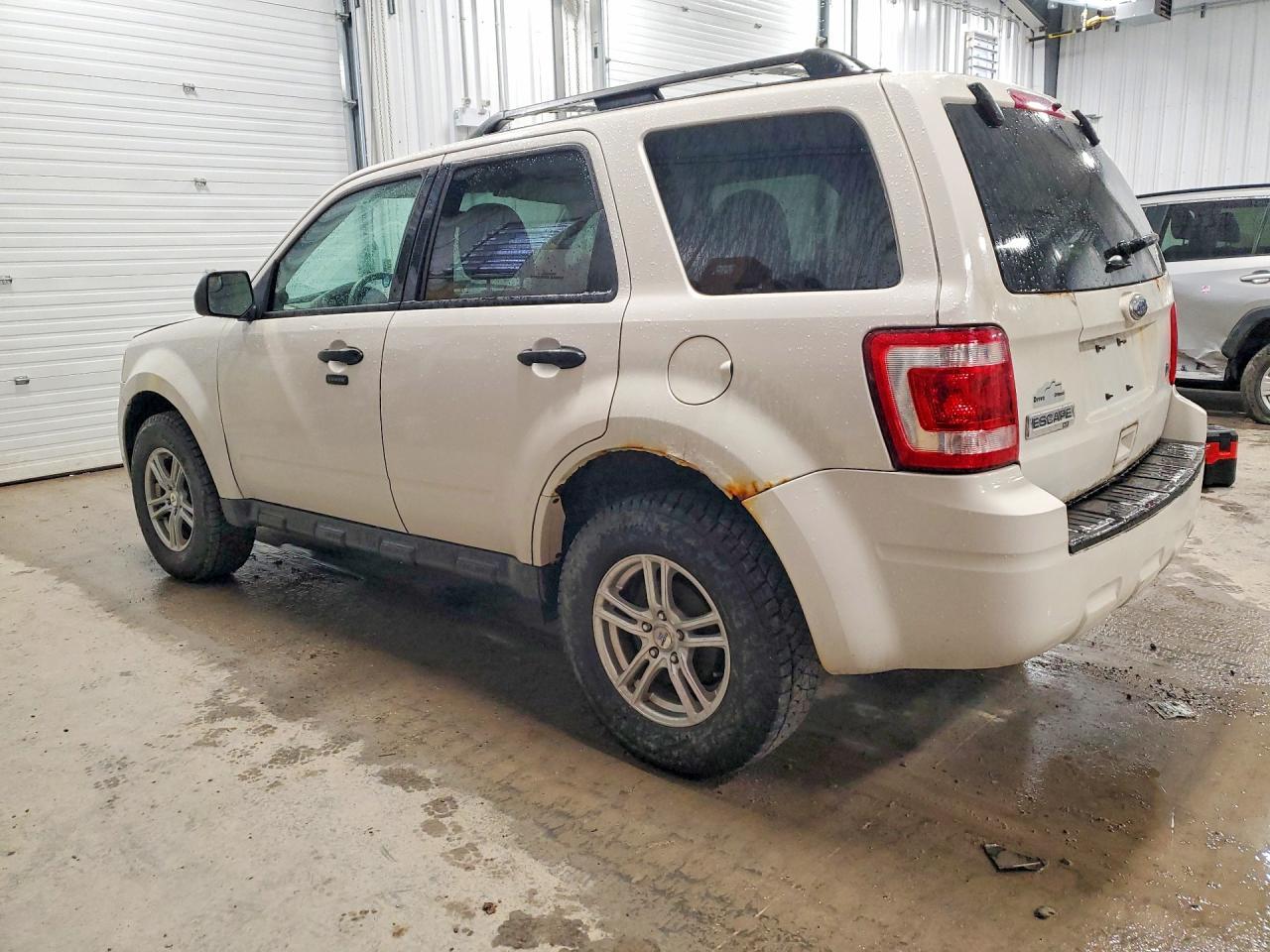 2012 Ford Escape Xlt - Фото 2