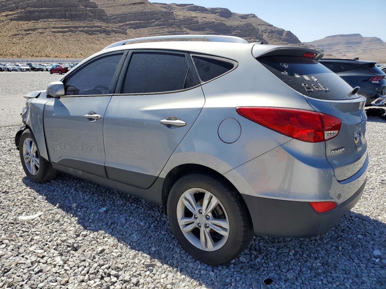 2010 Hyundai Tucson Gls - Image 2