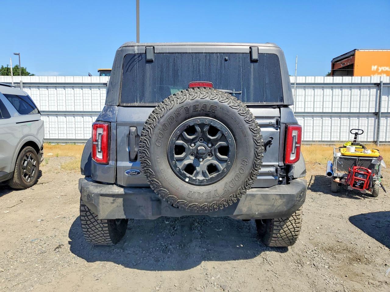 2023 Ford Bronco Base Wildtrak - Фото 6