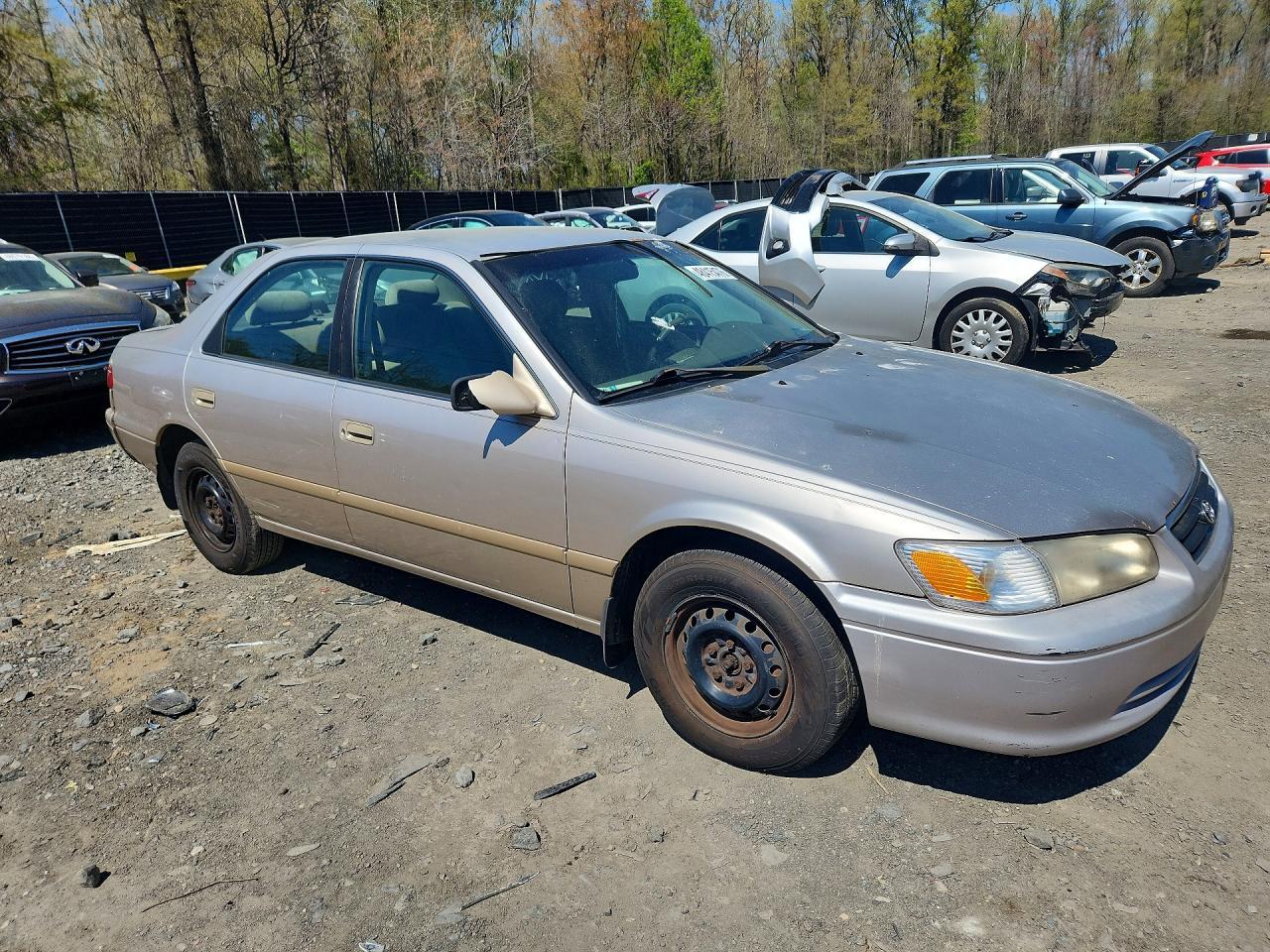 2000 Toyota Camry Ce - Image 4