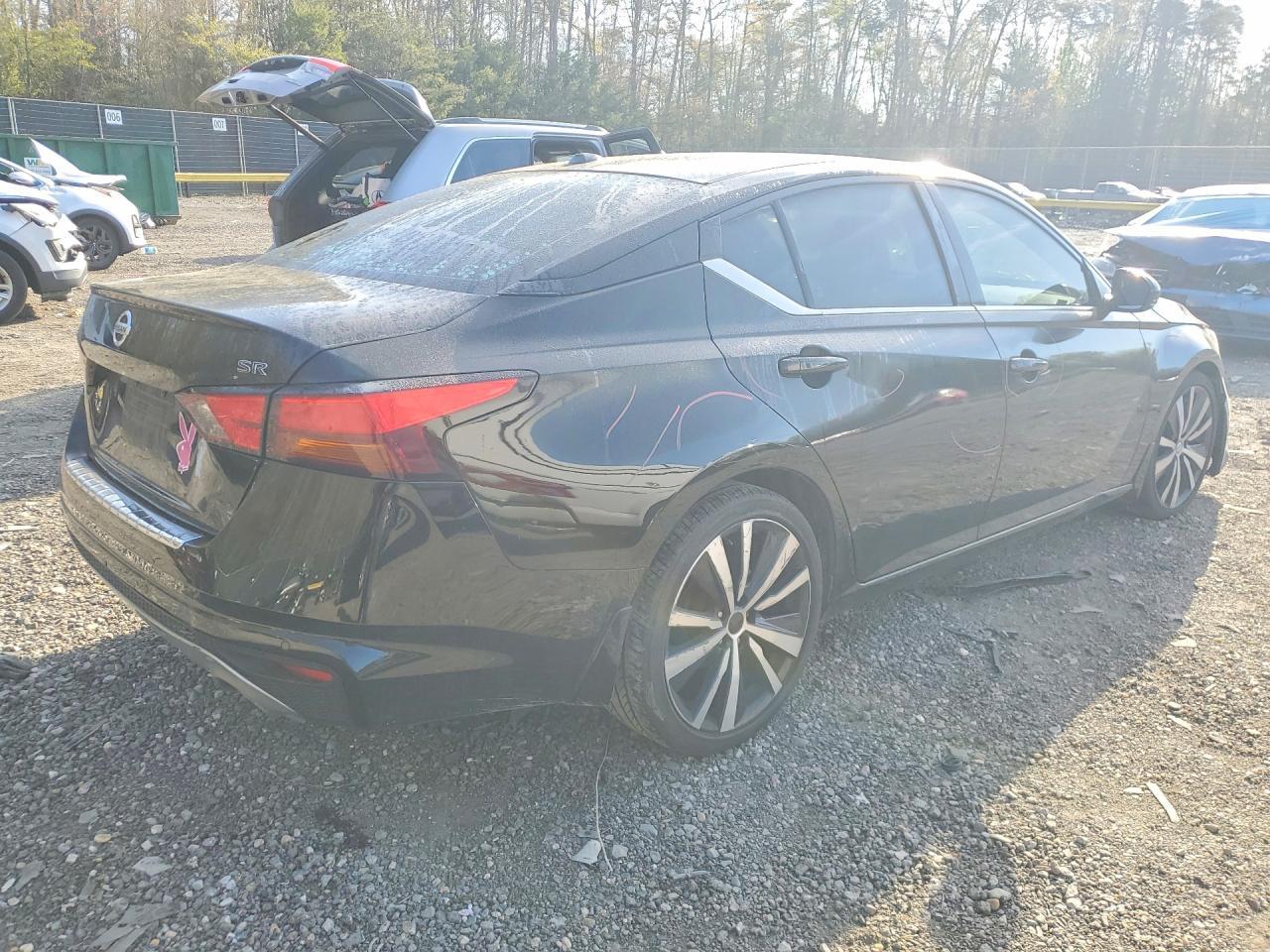 2020 Nissan Altima 2.5 Sr - Image 3