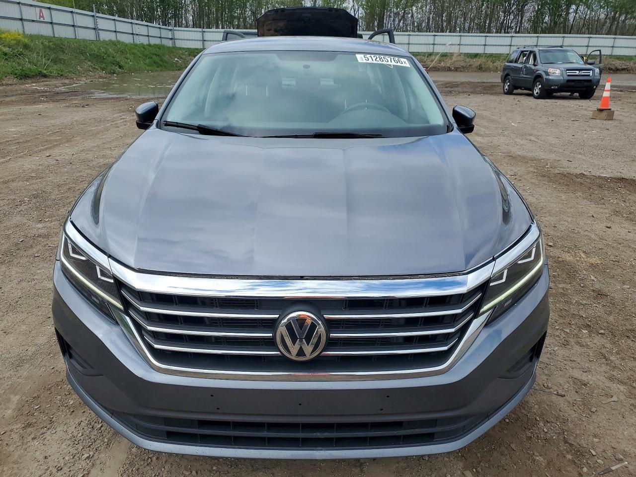 2021 Volkswagen Passat S - Image 5