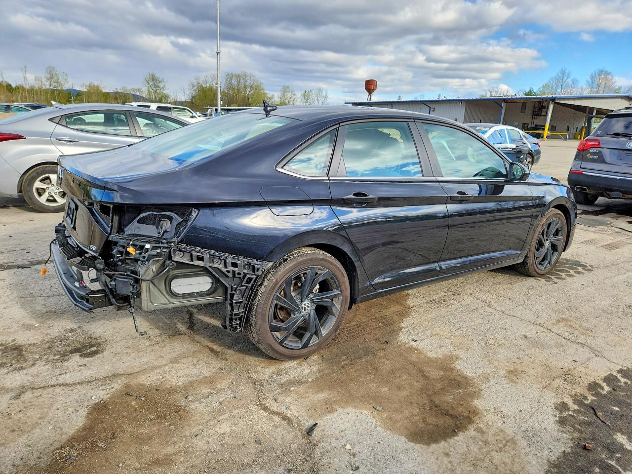 2025 Volkswagen Jetta Se - Фото 3