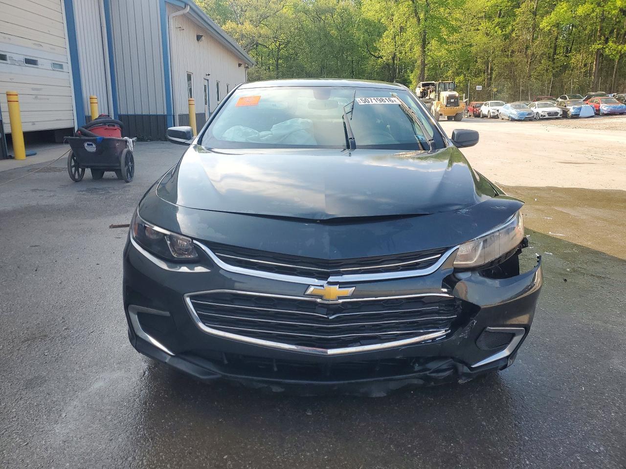 2018 Chevrolet Malibu Ls - Image 5