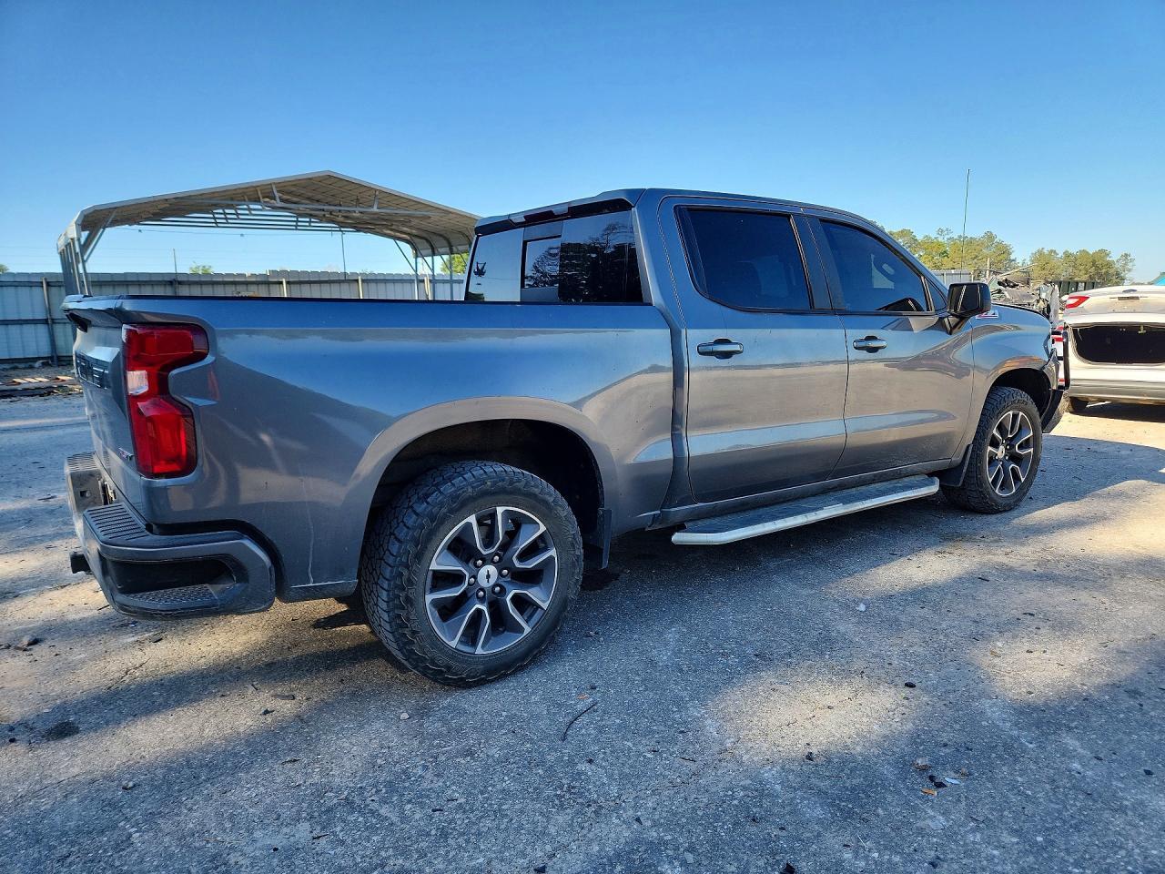 2021 Chevrolet Silverado K1500 Rst - Фото 3