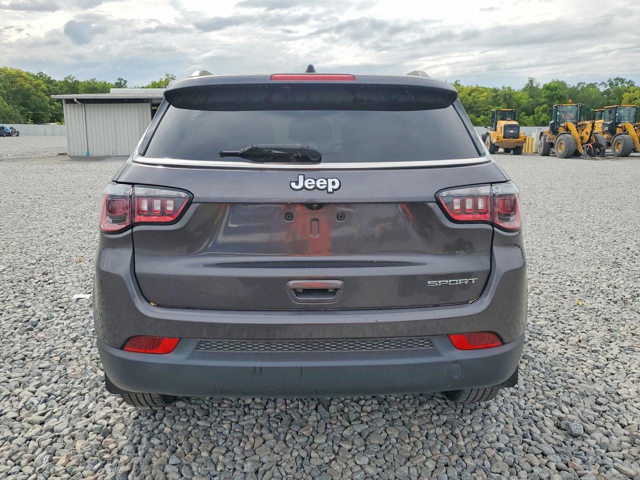 2021 Jeep Compass Sport - Фото 6