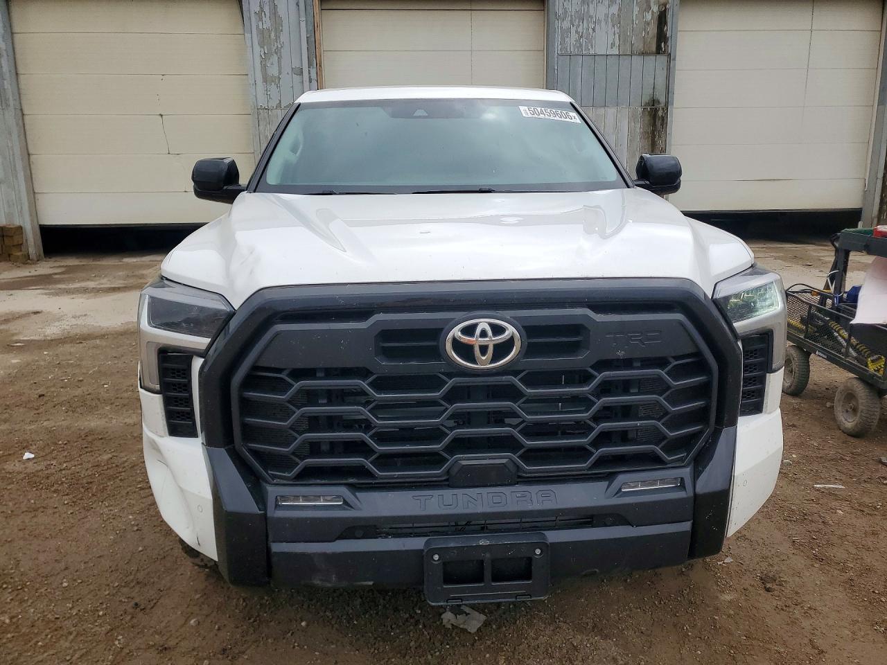 2022 Toyota Tundra Crewmax Sr5 - Фото 5
