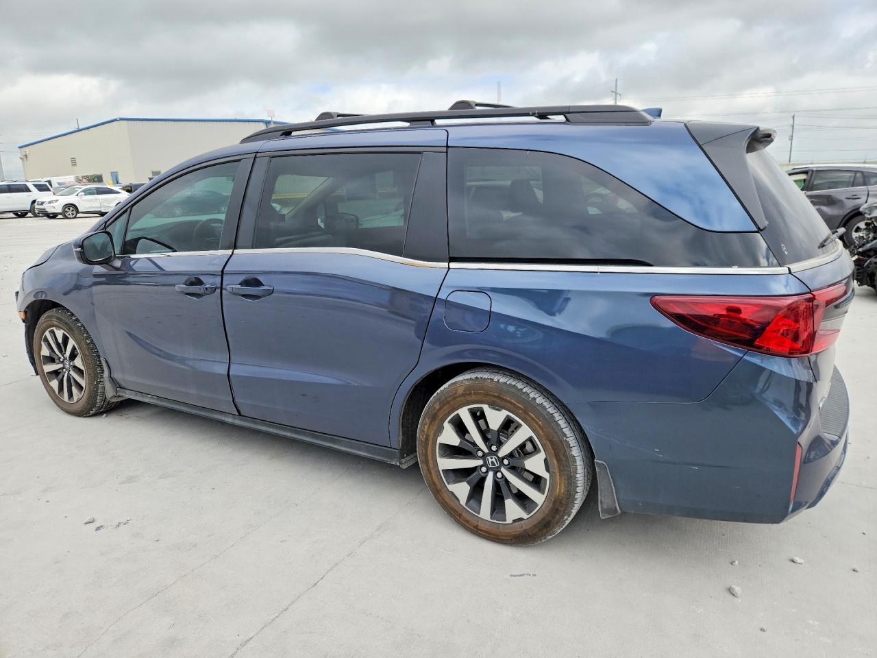 2025 Honda Odyssey Exl - Фото 2