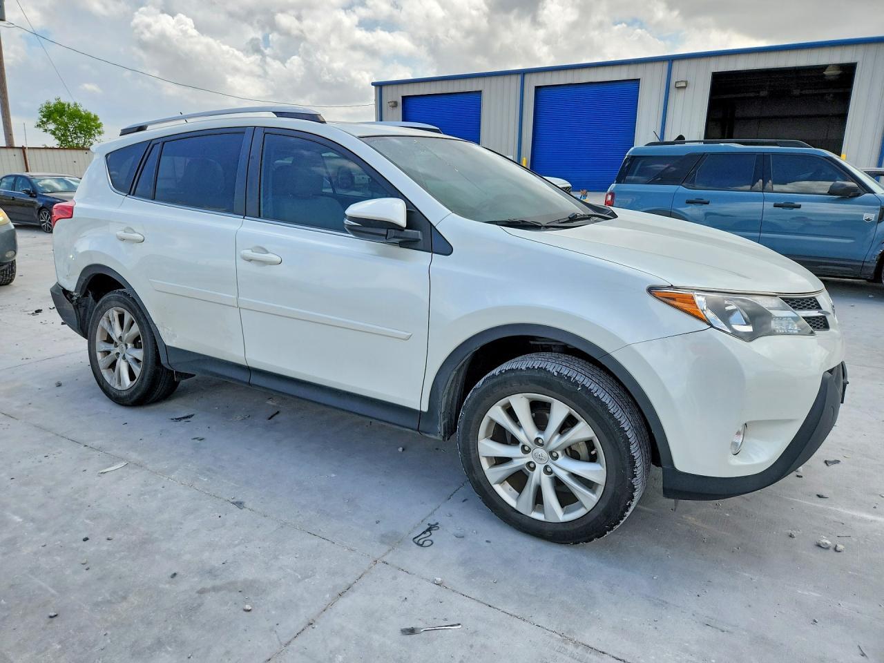 2014 Toyota Rav4 Limited - Фото 4