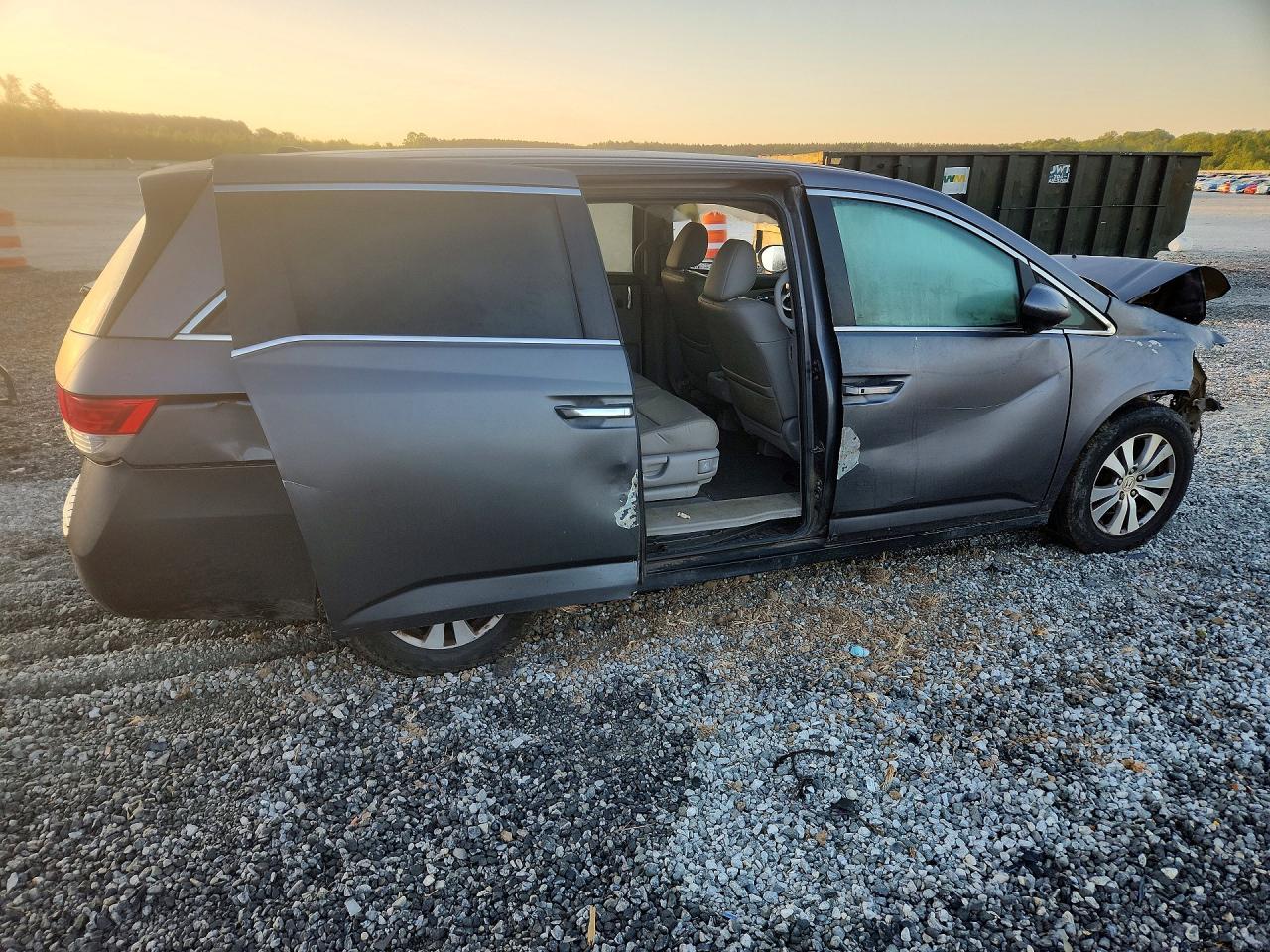 2015 Honda Odyssey Exl - Image 3