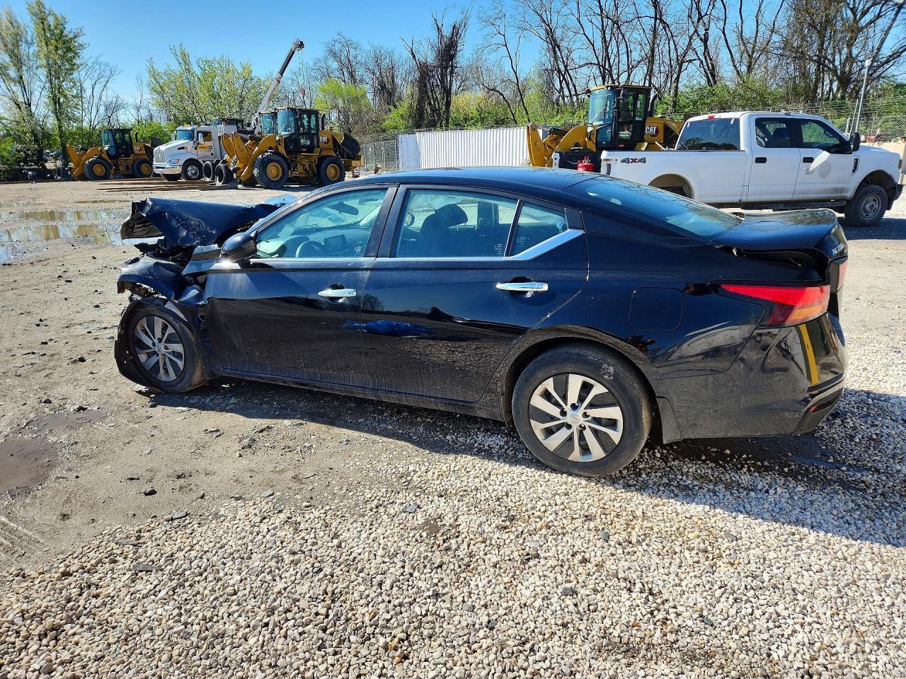 2021 Nissan Altima 2.5 S - Фото 2