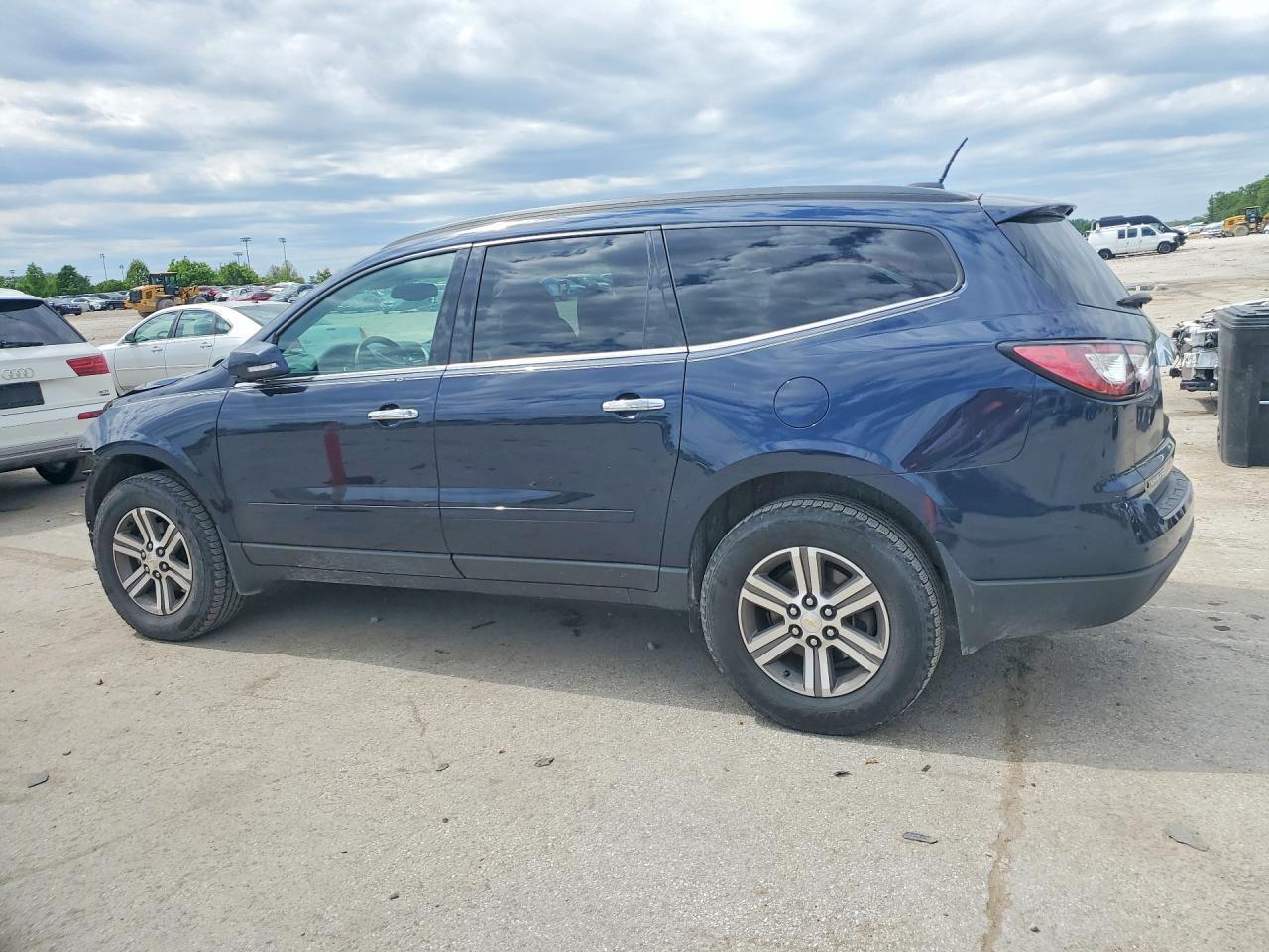 2017 Chevrolet Traverse Lt - Image 2