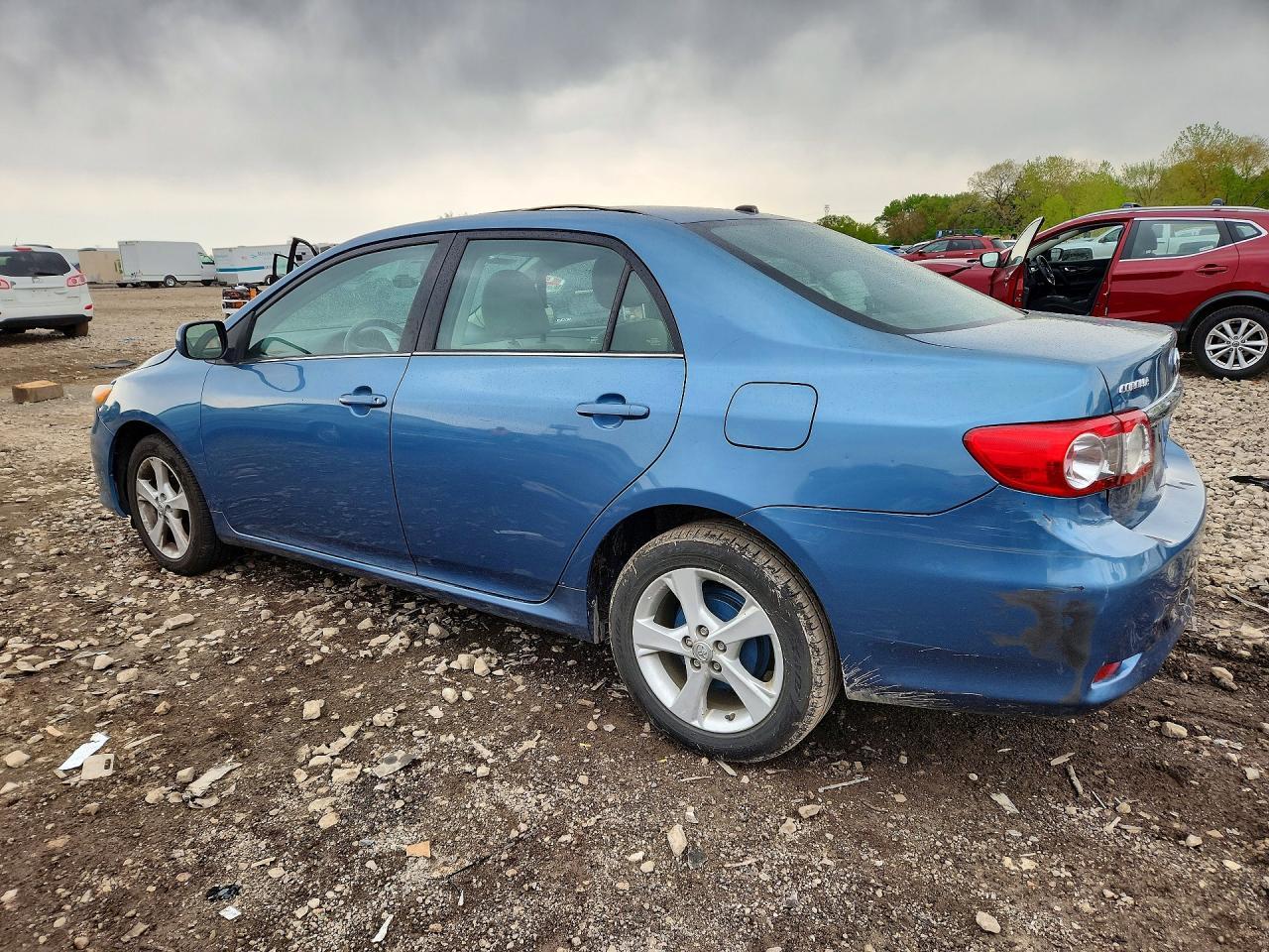 2013 Toyota Corolla Le - Фото 2