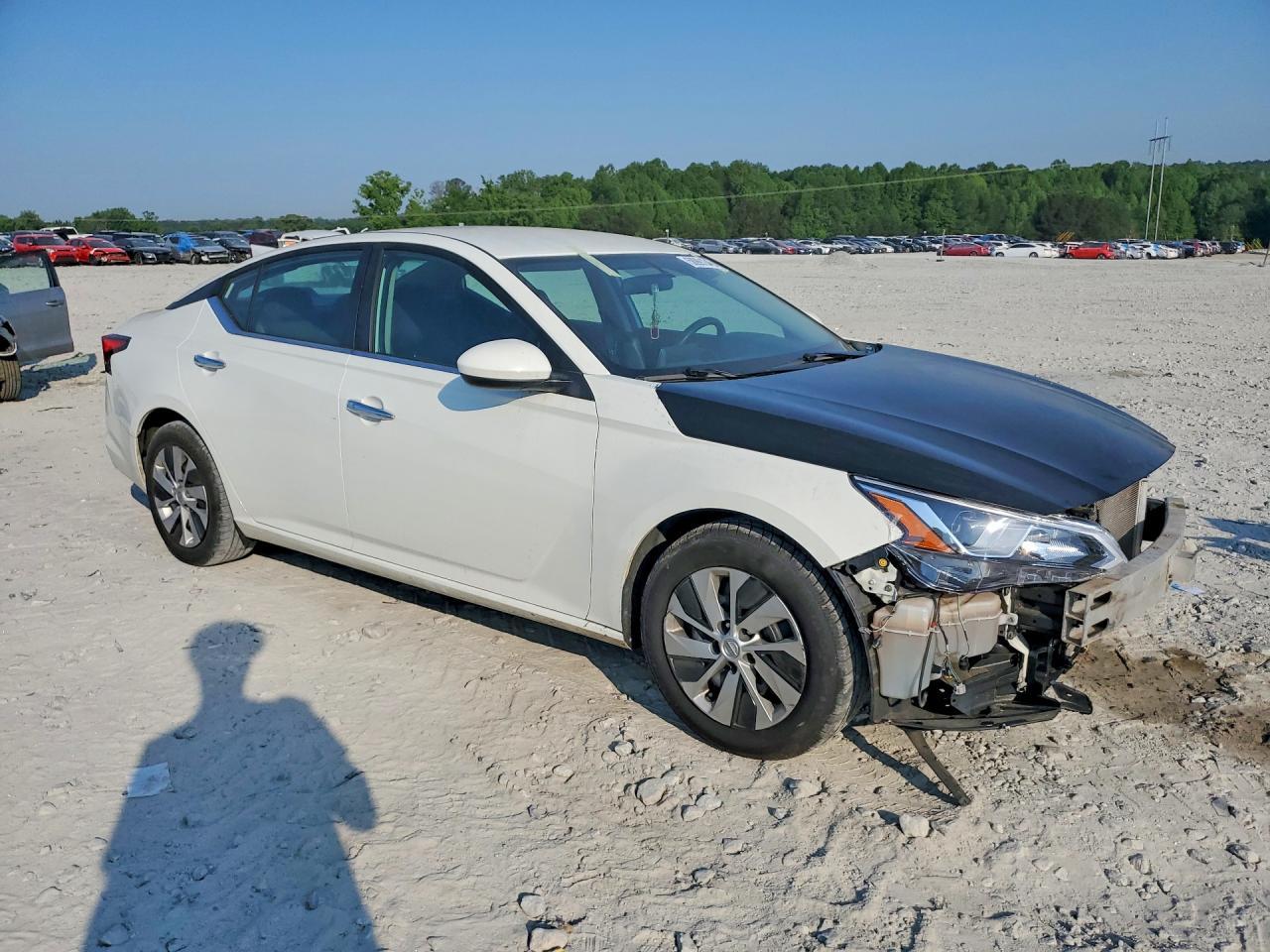 2019 Nissan Altima S - Image 4