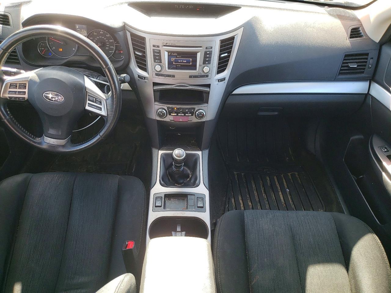 2014 Subaru Outback 2.5I Premium - Image 7