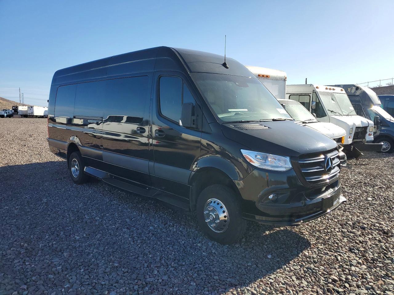 2019 Mercedes-Benz Sprinter 3500 - Фото 4