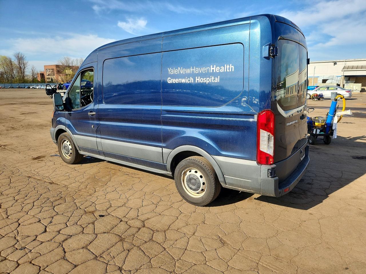 2017 Ford Transit T-150 - Фото 2