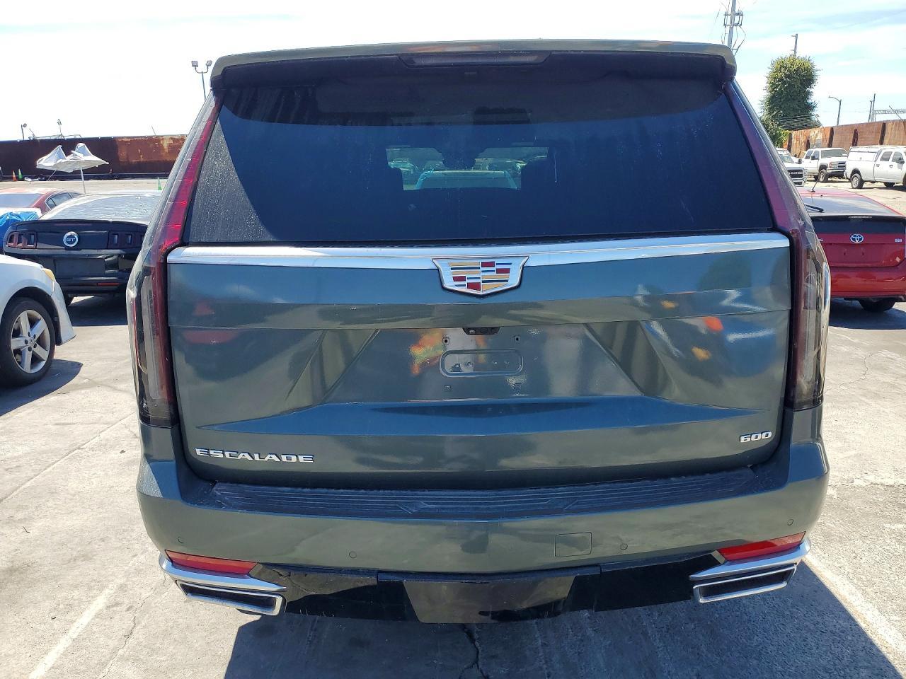 2024 Cadillac Escalade Premium Luxury - Фото 6