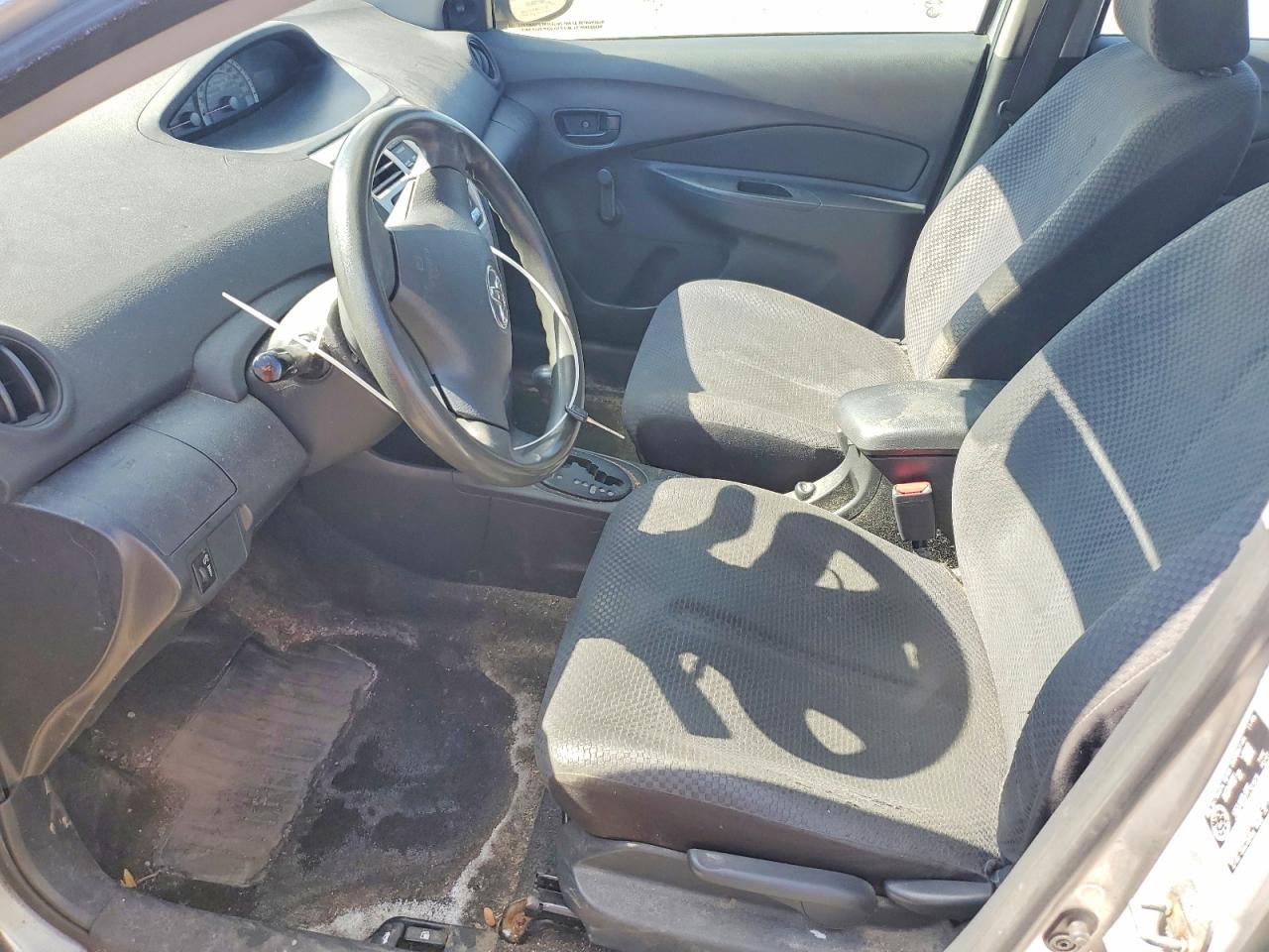 2007 Toyota Yaris Base - Image 7